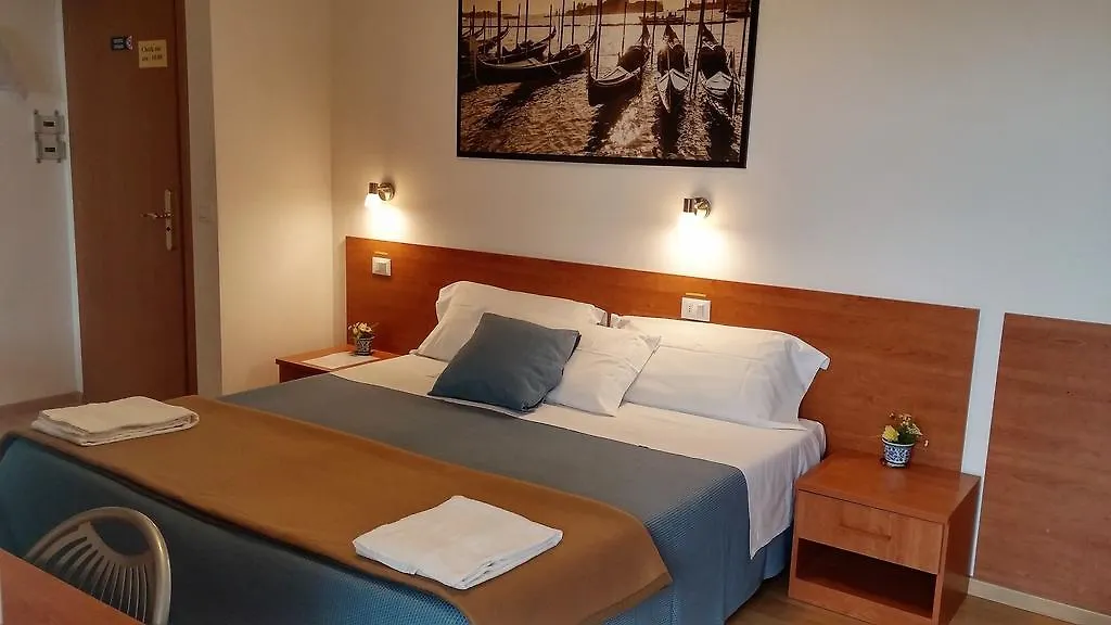 Hotel Dream Favaro Veneto 2*,  Włochy